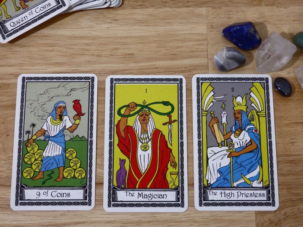 tarot, fortune, mystic-2469672.jpg
